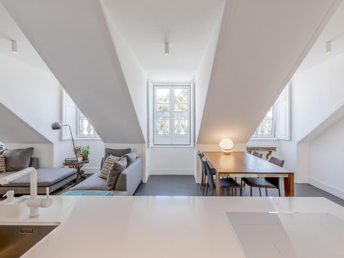 Principe Real Charming Garden View Flat At The Heart Of Lisbon Apartment Екстериор снимка