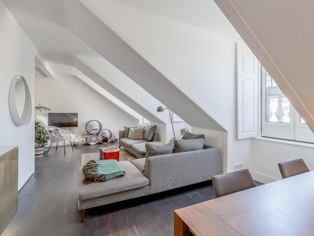 Principe Real Charming Garden View Flat At The Heart Of Lisbon Apartment Екстериор снимка