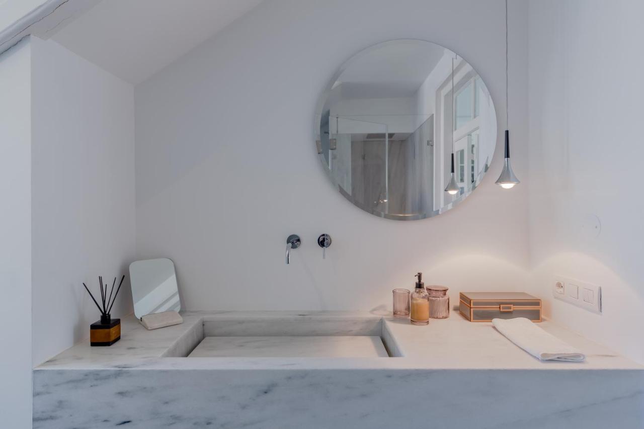 Principe Real Charming Garden View Flat At The Heart Of Lisbon Apartment Екстериор снимка